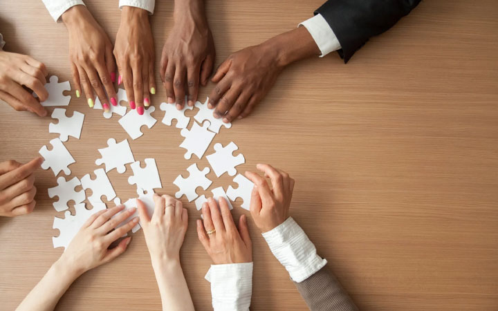 پنج چالش برتر رهبری برای مدیران میانی